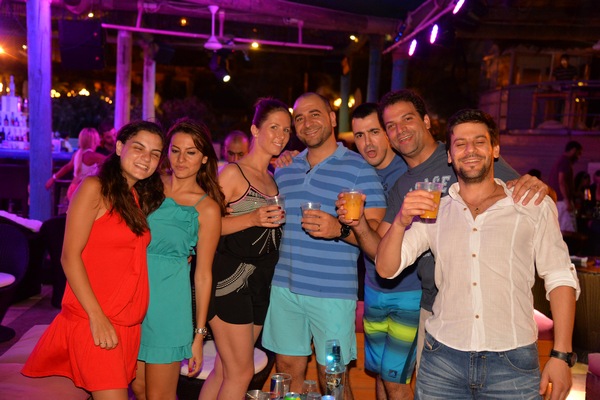 Clubbing Night at Edde Sands